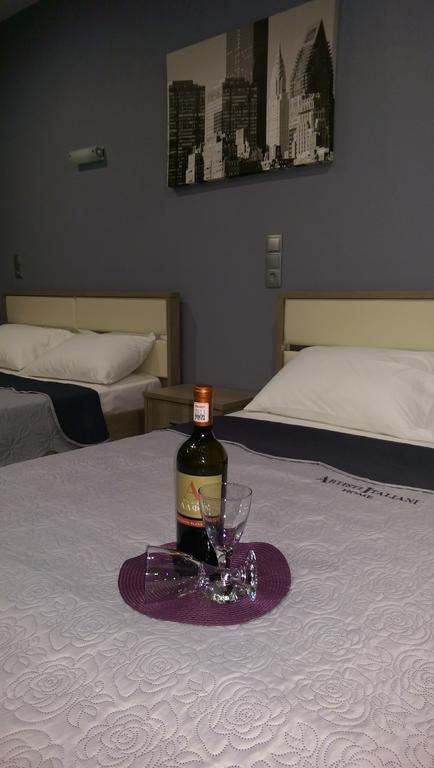 Vrasná Aimilias Family Apartments מראה חיצוני תמונה