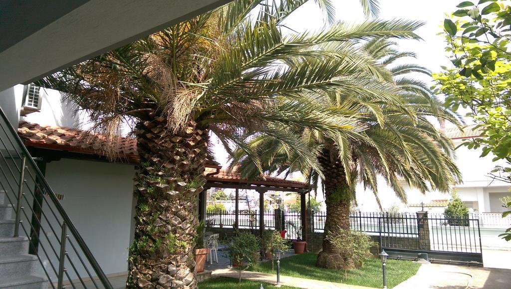 Vrasná Aimilias Family Apartments מראה חיצוני תמונה