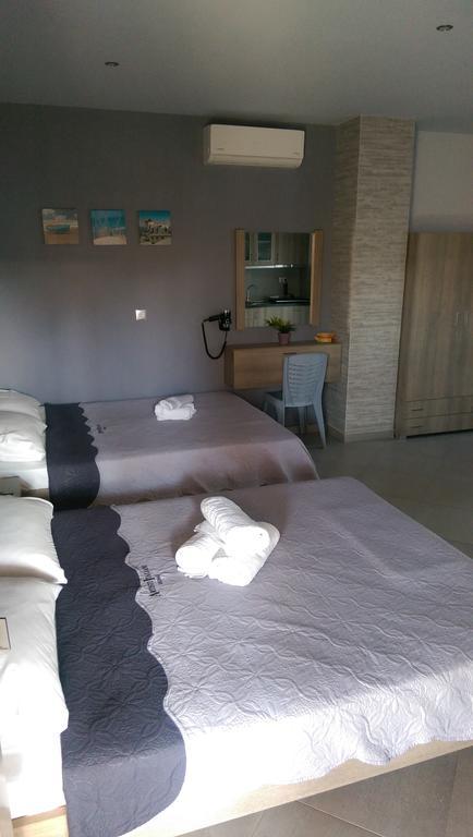 Vrasná Aimilias Family Apartments מראה חיצוני תמונה