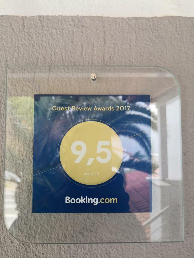 Vrasná Aimilias Family Apartments מראה חיצוני תמונה